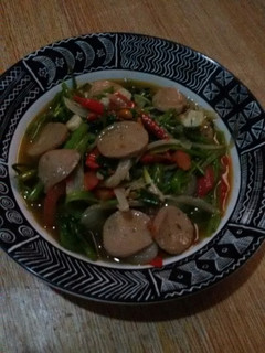Foto resep Tumis kangkung bakso saus tiram