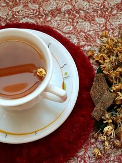 عکسی از دستور دمنوش بابونه و دارچین