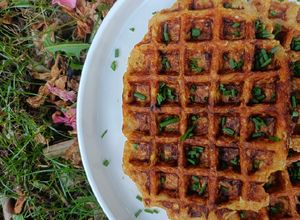 Une photo de 🌸 Gaufre aux courgettes et flocons d'avoine