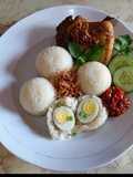 Bola - Bola Nasi Uduk