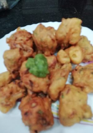 A picture of Kanda Bhaji.