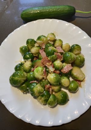 A picture of Brussels in Bacon Slices.