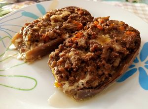 Foto di Melanzane ripiene con carne macinata 🍆