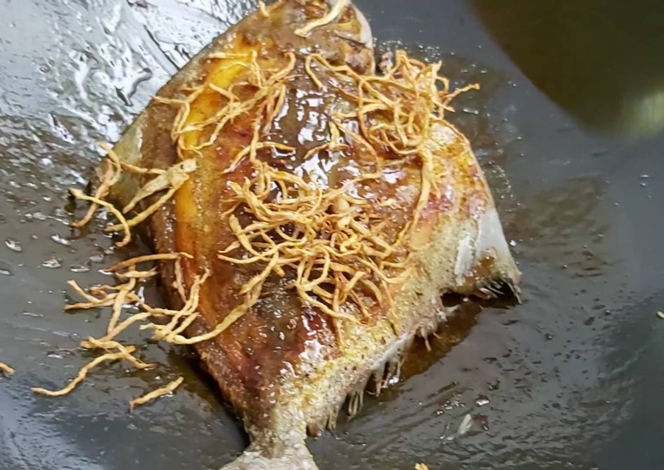 Ikan bawal masak saus Tiram