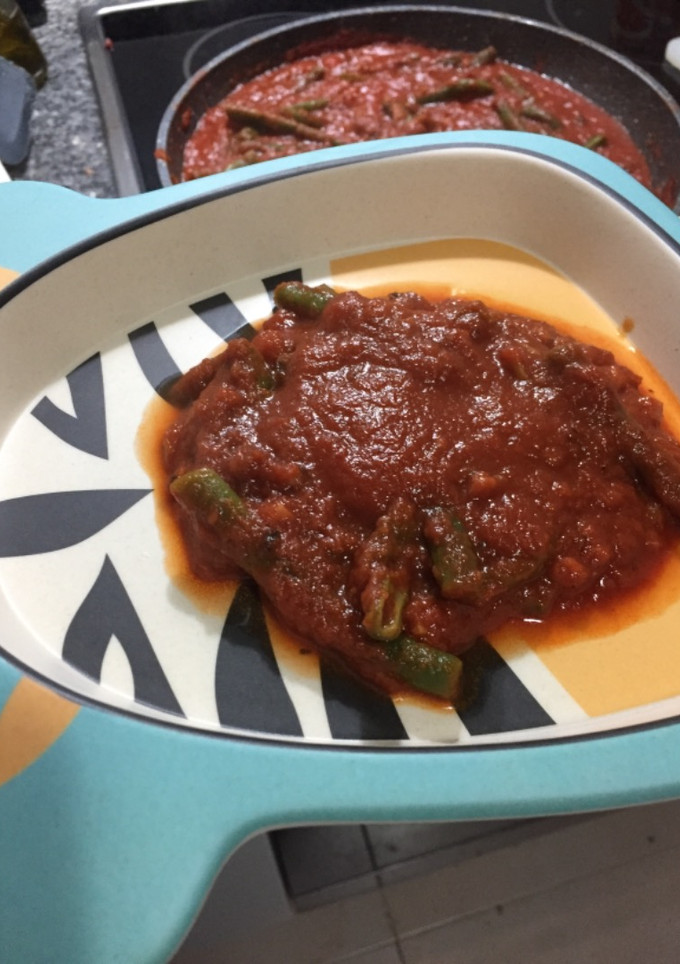 Una foto de Judías verdes con tomate para todos en casa