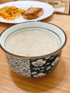 A picture of 蘑菇馬鈴薯濃湯.