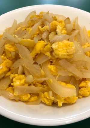 洋蔥炒蛋 的食譜成品照片