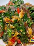 กะเพราเนื้อแดดเดียว