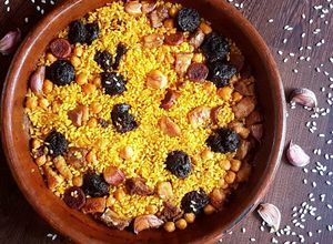 Foto principal de Arroz al horno con magro, morcilla de cebolla y chorizo