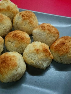 Una foto de Bolitas de coco (Coquitos)