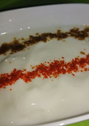 A picture of 3 color Raita.