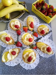 صورة لوصفة ميني تارتولات بالفواكه 🍌🍓🍏