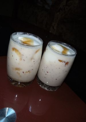 A picture of Apple yoghurt.