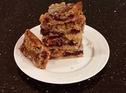 A picture of blackberry crisp