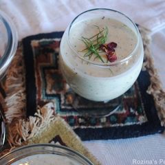 A picture of Persian Cucumber Soup.