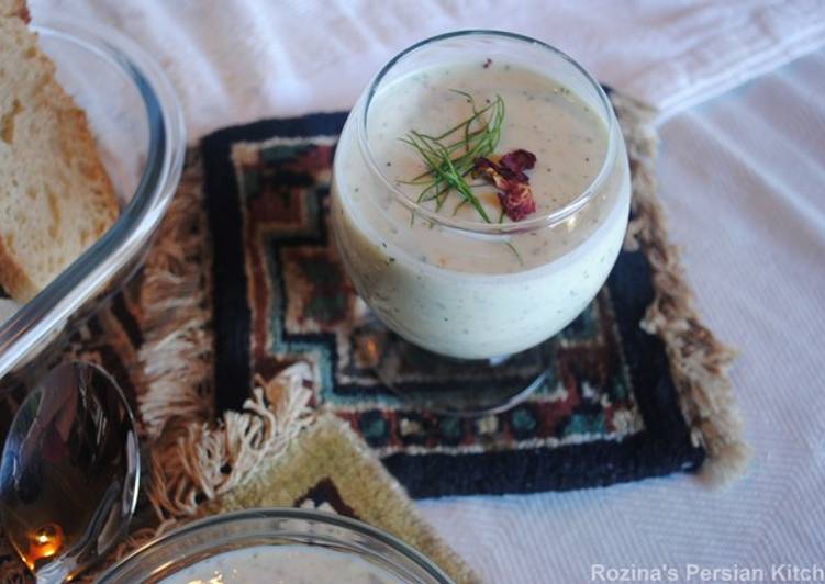 Healthy Recipe of Persian Cucumber Soup