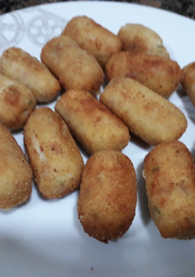 Una foto de Croquetas de pollo y jamón