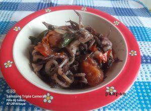Foto resep Oseng cumi kuah hitam pedas