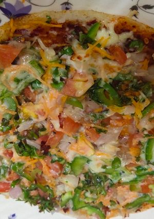 பீட்சா தோசை (Pizza dosai recipe in tamil) செய்முறை முக்கிய புகைப்படம்