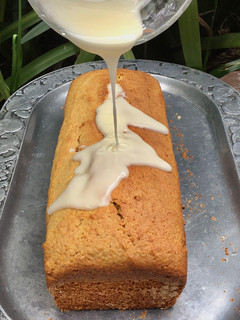 Una foto de GLASÉ DE NARANJA 🍊 para tortas / budines / cupcakes / galletas
