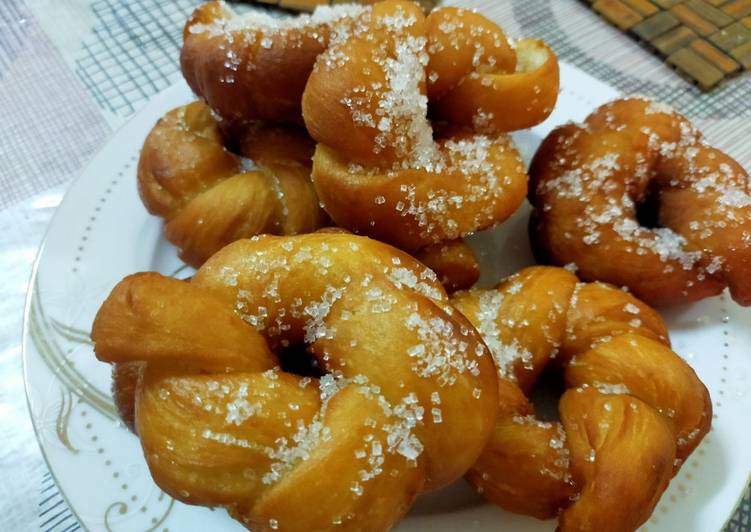 Recipe of Homemade Twisted donuts/how to make tea time snack/simple fluffy soft