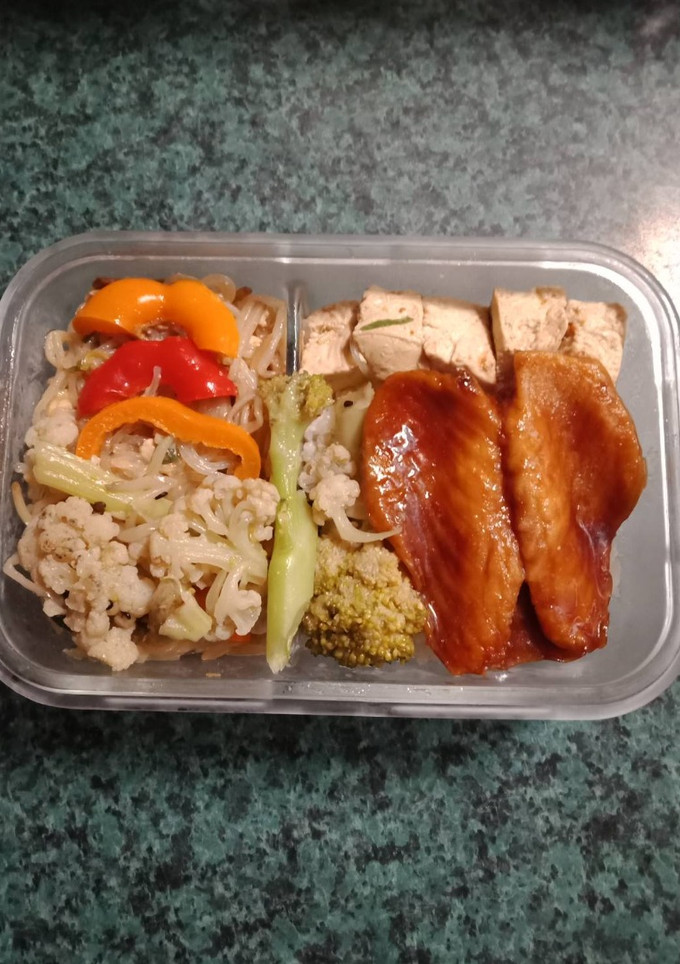 蒲燒魚肚便當 的食譜成品照片