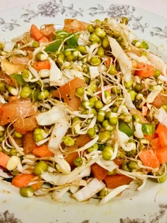 Easy Ways Make Recipes Salad (sprouts salad) the So Delicious Really Delicious.