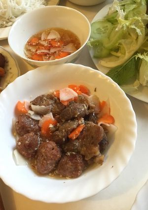 Hình của món Bún thịt chả nướng.