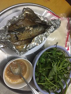 Hình của món Cá nục nướng giấy bạc.
