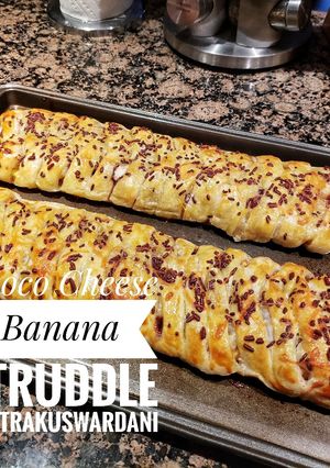 Foto resep Choco Cheese Banana Strudel