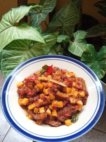 Cara Mudah Menyiapkan Resep Sambel Goreng Kentang Krecek daging Kambing yang Bikin Ngiler Anti Ribet, Bikin Ngiler