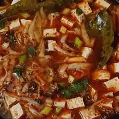 รูปของ Tom Yum Jamur&Tahu
