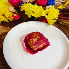 A picture of Red velvet brownie.
