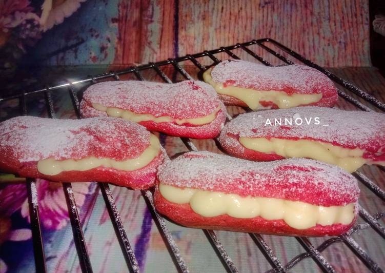 Red velvet eclairs with vla lemon