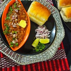 A picture of Pav bhaji.