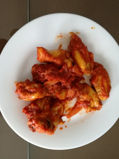 Una foto de Alas de pollo adobadas con salsa de tomate en Thermomix