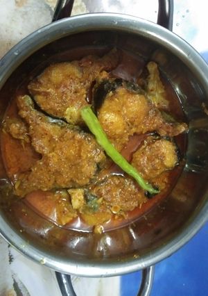 A picture of Aar fish recipe with mustard paste.