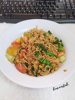 Foto resep Mie Goreng Oatmeal / Mie Tek Tek