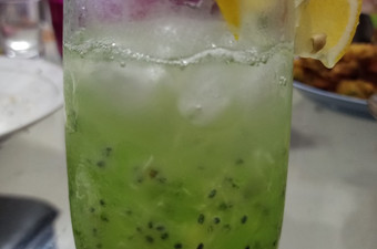 Anti Ribet, Bikin Es Timun Serut dengan Nutrijel Melon Ekonomis