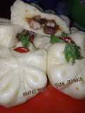 Bakpao isi ayam kecap