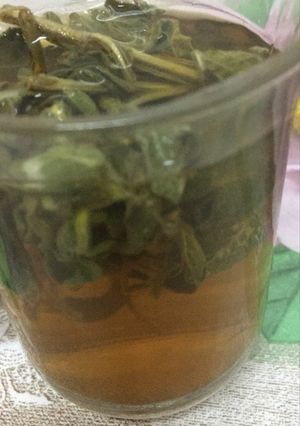 صورة لوصفة شاي الأخضر مع الميرميّة