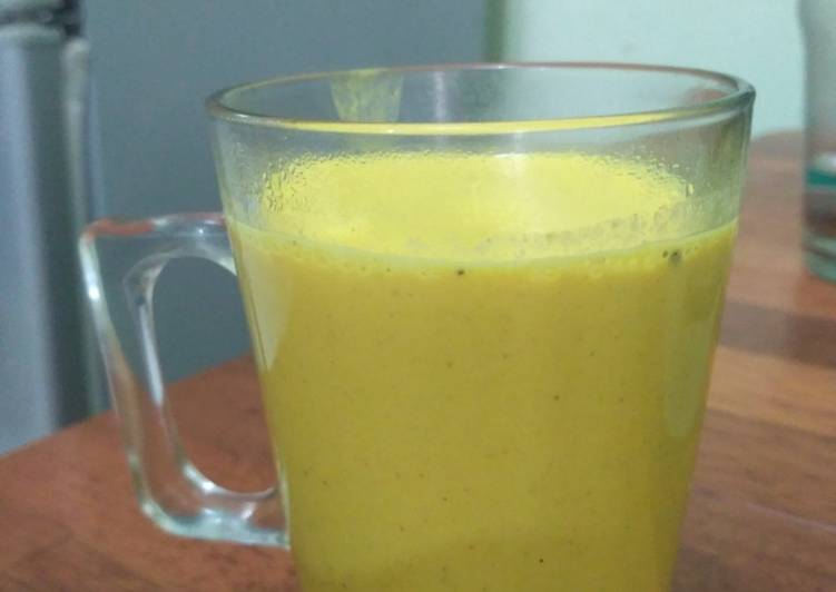 Turmeric (Kunyit) Latte