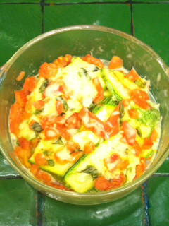 Una foto de Calabacitas con queso