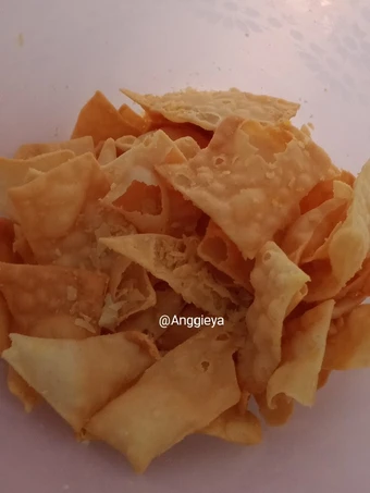 Cara Sederhana Membuat Resep  Pangsit Goreng Bumbu Tabur yang Enak, Lezat