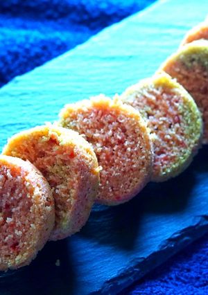 A picture of Shaded  rava dhokla.