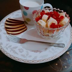 Healthy breakfast A picture of Healthy breakfast.