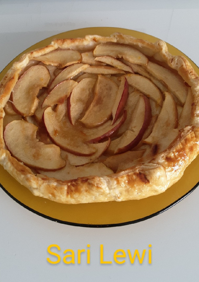 Una foto de Tarta de hojaldre en Horno microondas (4 ingredientes)