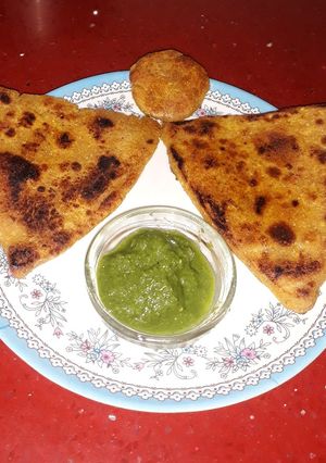 मक्के का पराठा (Makke ka paratha recipe in hindi) रेसिपी मुख्य फोटो