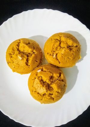 A picture of Steamed Wheat Flour Cake.