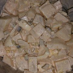 A picture of "Potato" Salad.